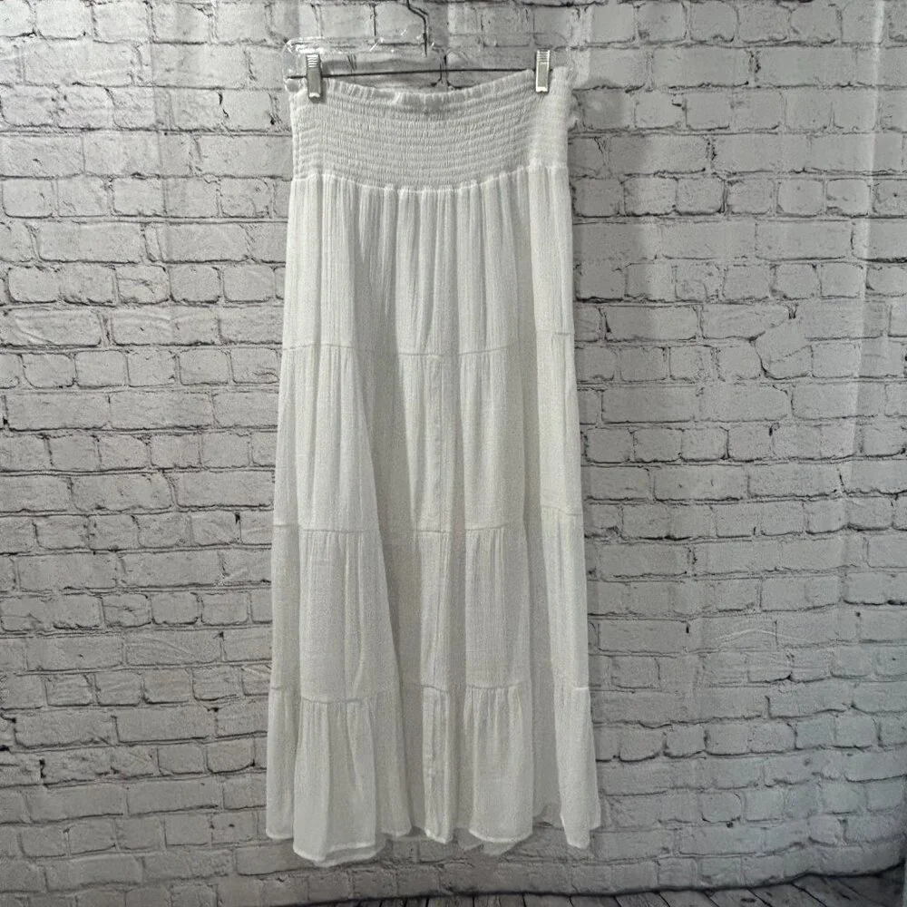 Ladies Love Tree maxi skirt Size L. - Picture 2 of 3